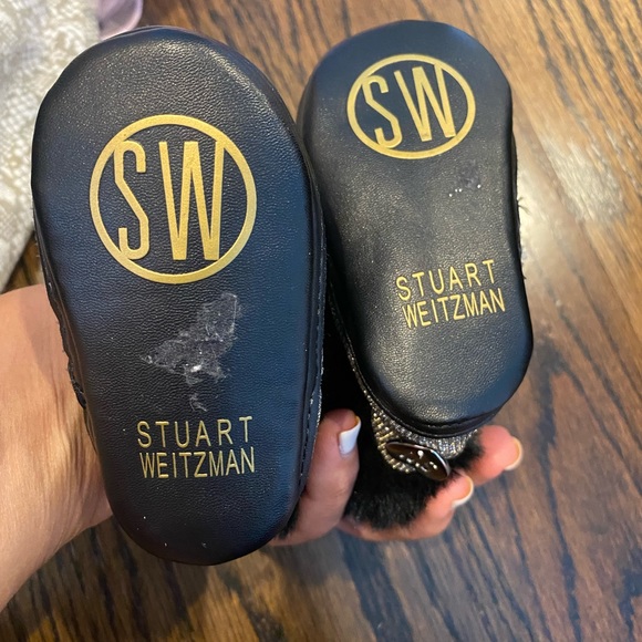 Stuart Weitzman size 1 baby glitter & fur boot - Picture 3 of 6